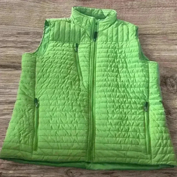 Storm Creek Jackets & Blazers - Women's Green Quilted Storm Creek Vest  Size 2X